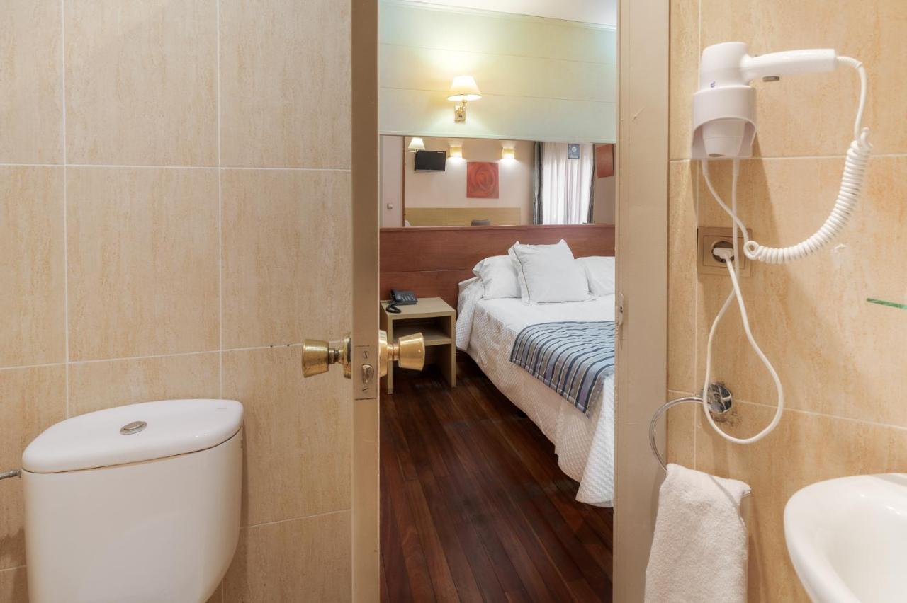 Hotel Regio Torrelavega Luaran gambar